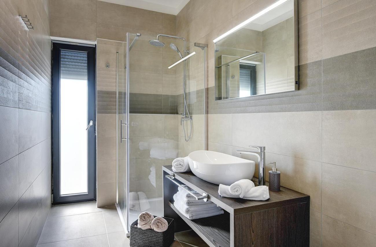Villa Ula In Pula With Heated Pool And Sauna Exterior photo